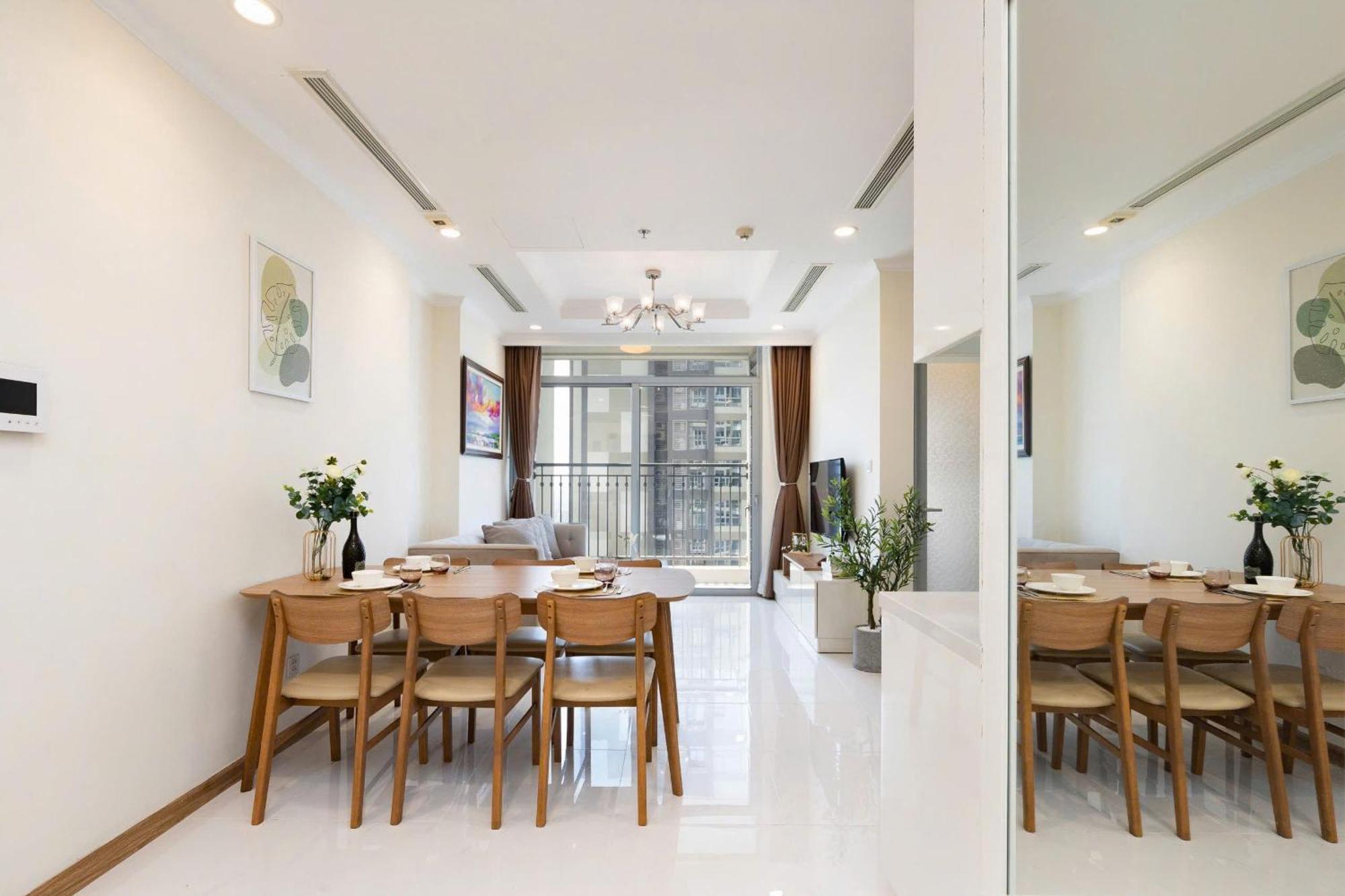 The Landmark Pavilion - Vinhomes Park Apartment *