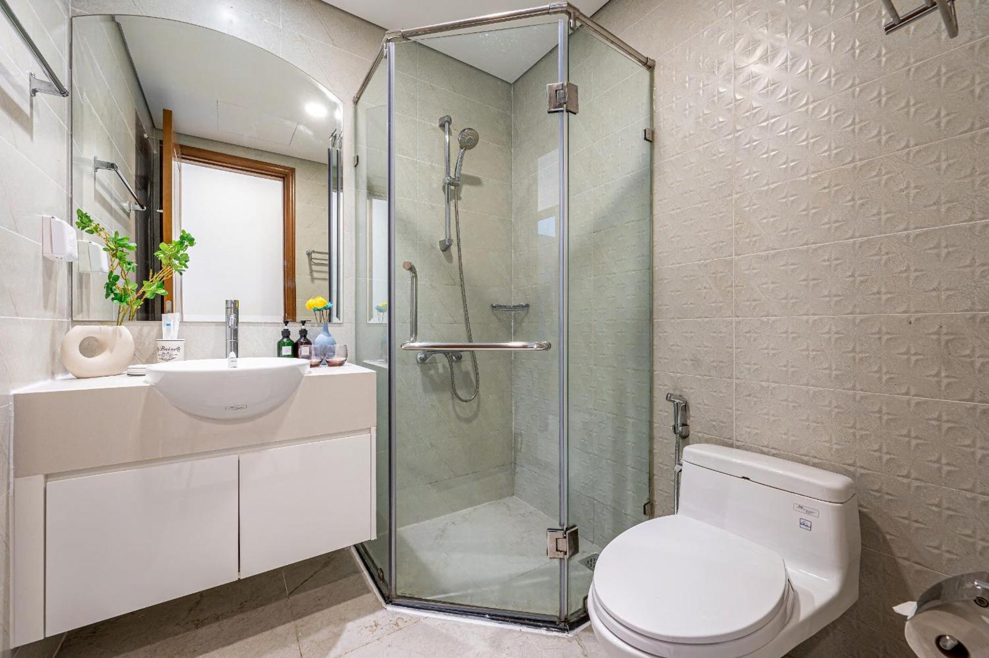 Apartment The Landmark Pavilion - Vinhomes Park Ho Chi Minh City