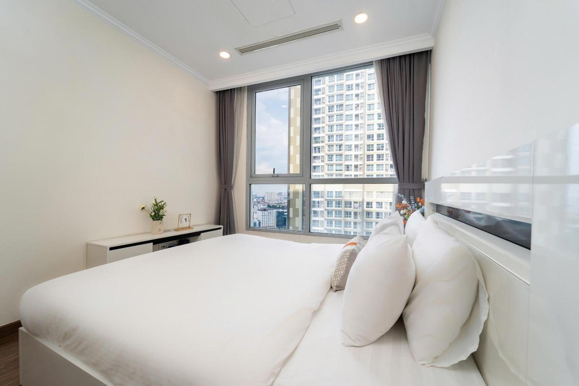 The Landmark Pavilion - Vinhomes Park Apartment