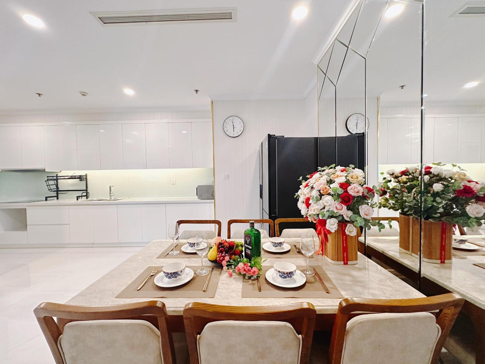 The Landmark Pavilion - Vinhomes Park Apartment Ho Chi Minh City